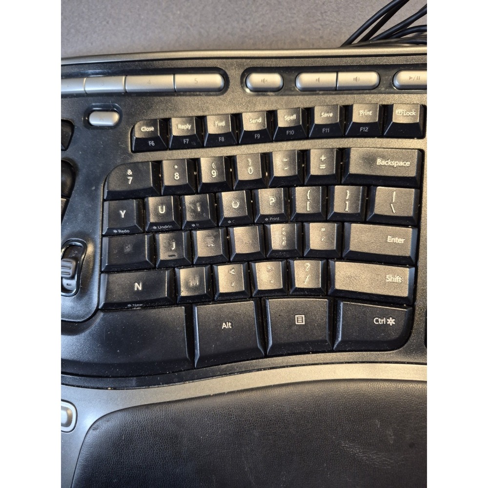 Microsoft Natural Ergonomic Keyboard 4000 v1.0 KU-0462 USB Wired‎